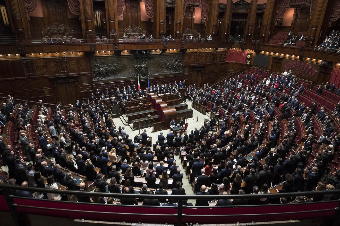 Legge Genova: per governo più importante fiducia su dl 1000proroghe