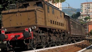 viaggio-sui-treni-storici-da-genova-a-ronco-scrivia-e-rossiglione