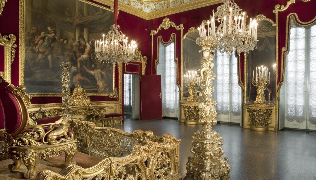 Per quanto riguarda Genova, i musei aderenti sono Palazzo Reale e Palazzo Spinola.