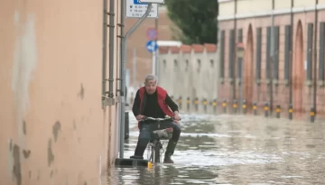 Nel comune di Ravenna a stamane 14.220 evacuati nel 16% del territorio; situazione fiumi in leggero miglioramento.