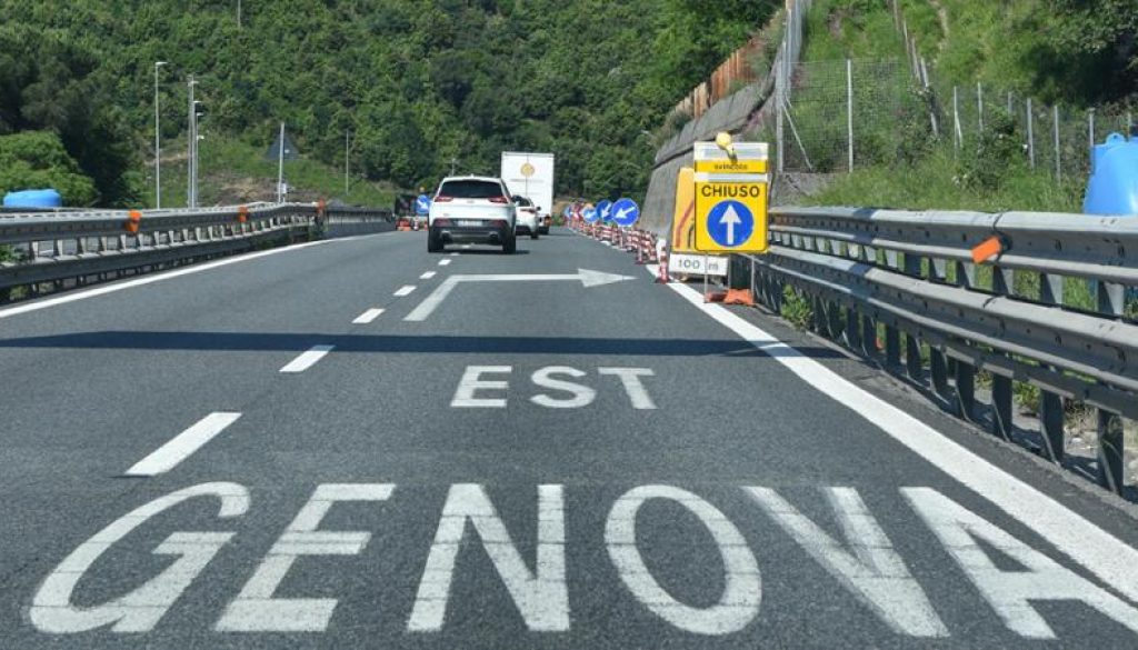 Sulla A12 Genova-Sestri Levante, per consentire lavori di pavimentazione, dalle 22:00 di mercoledì 14 alle 6:00 di giovedì 15 giugno