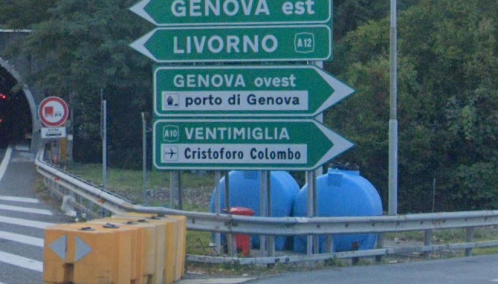 In aggiunta alle chiusure già in programma per questa settimana, la società Autostrade comunica nuove chiusure notturne sull'autostrada A7, nei tratti Genova Bolzaneto - allacciamenti con A10 e A12 in direzione Genova.