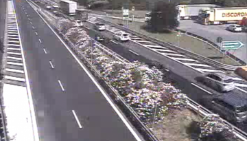 Alle ore 09:30 circa, sull’autostrada A12 Genova-Sestri Levante, nel tratto compreso tra Recco e Genova Nervi in direzione Genova si registrano 4 km di coda-