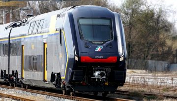 Per decongestionare il traffico della A12 Trenitalia ha organizzato domenica 16 luglio, quattro treni straordinari che circoleranno tra Genova e Sestri Levante.